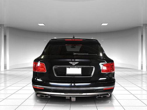 Black 2017 Bentley Bentayga W12