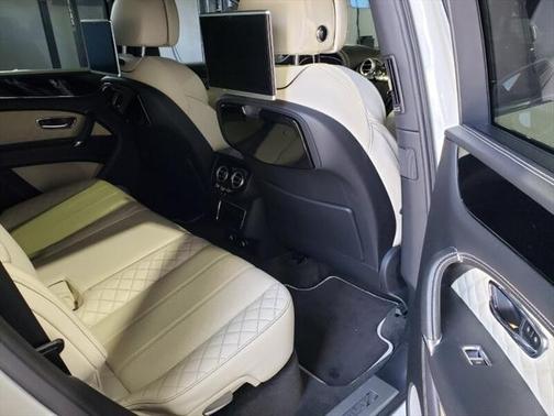 2018 Bentley Bentayga Onyx Edition