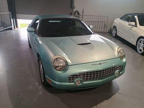 2002 Ford Thunderbird Deluxe