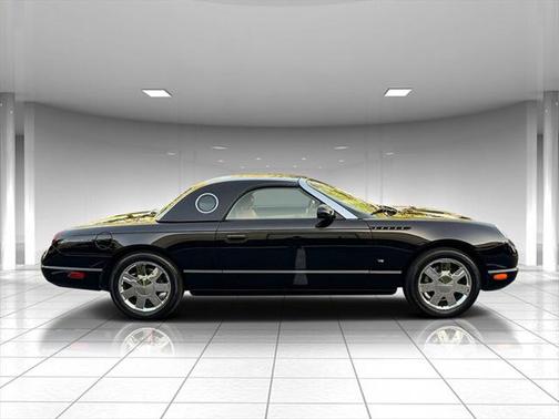 2003 Ford Thunderbird Deluxe