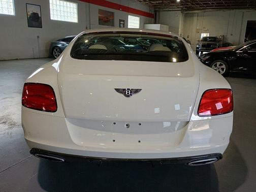 Glacier White Solid 2012 Bentley Continental GT Base