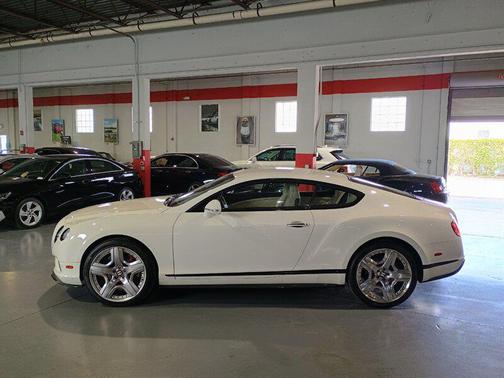 Glacier White Solid 2012 Bentley Continental GT Base