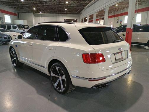 White 2020 Bentley Bentayga V8