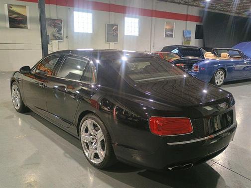 2015 Bentley Flying Spur Base