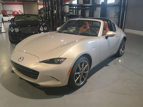2023 Mazda MX-5 Miata RF Grand Touring