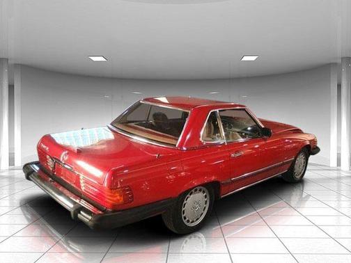 1988 Mercedes-Benz SL-Class 560 SL