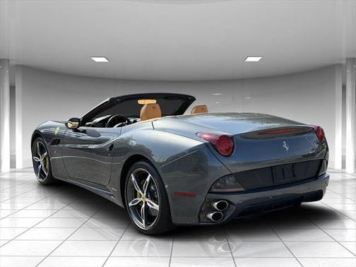 2013 Ferrari California Base