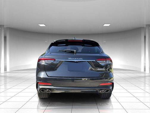 2023 Maserati Levante Modena