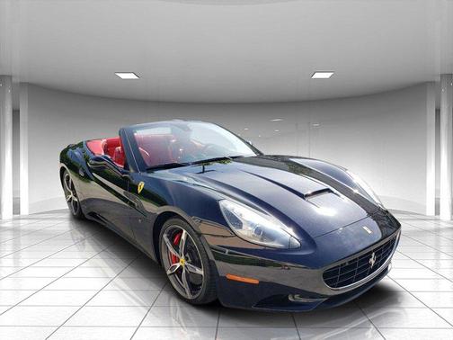 2014 Ferrari California Base