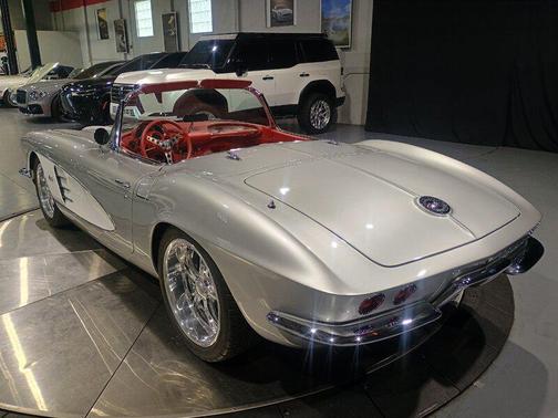 1961 Chevrolet Corvette Convertible