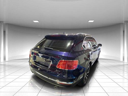 2020 Bentley Bentayga Hybrid AWD