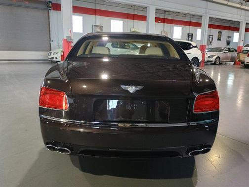 Havana Metallic 2016 Bentley Flying Spur V8