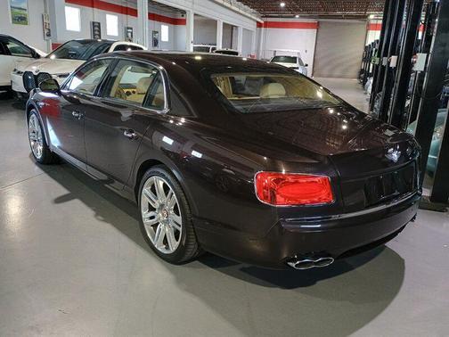 Havana Metallic 2016 Bentley Flying Spur V8