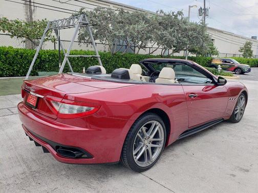 2012 Maserati GranTurismo Sport