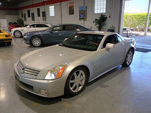 Silver 2006 Cadillac XLR Base