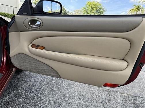 2005 Jaguar XK8 XK8