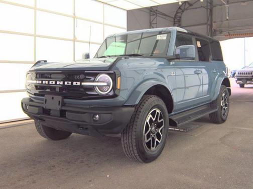 Azure Gray Metallic 2025 Ford Bronco Outer Banks