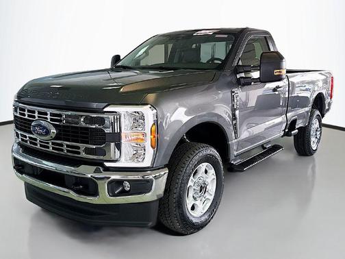2026 Ford F-350 XLT