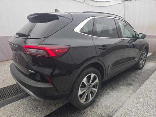 Agate Black Metallic 2024 Ford Escape Platinum
