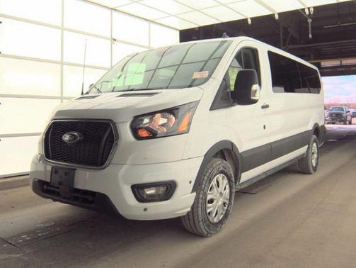 2024 Ford Transit-350 XLT