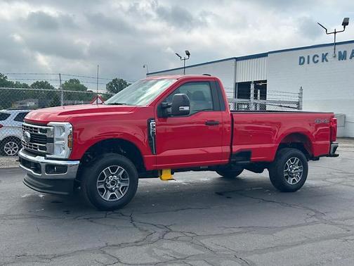 2025 Ford F-350 XLT
