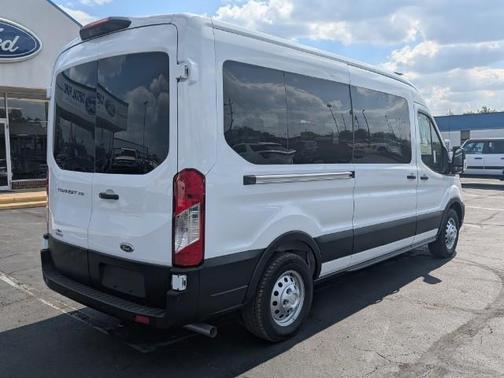 2025 Ford Transit-350 XL