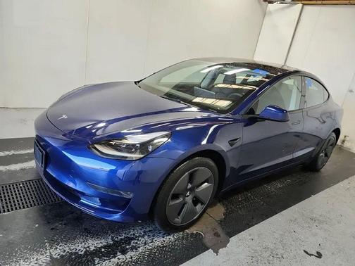 2023 Tesla Model 3 Standard Range