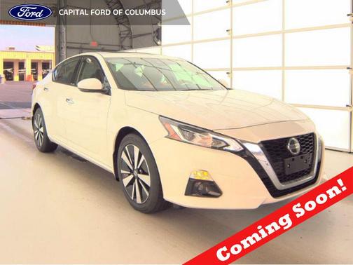 2022 Nissan Altima 2.5 SL