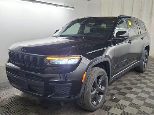 2022 Jeep Grand Cherokee L Altitude