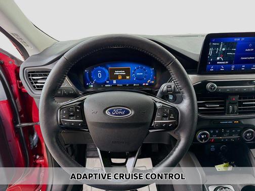 2021 Ford Escape Titanium