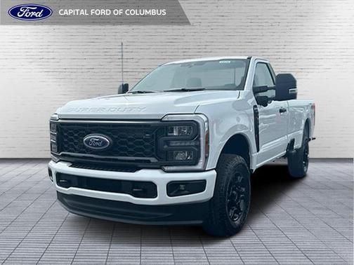 2025 Ford F-350 XLT