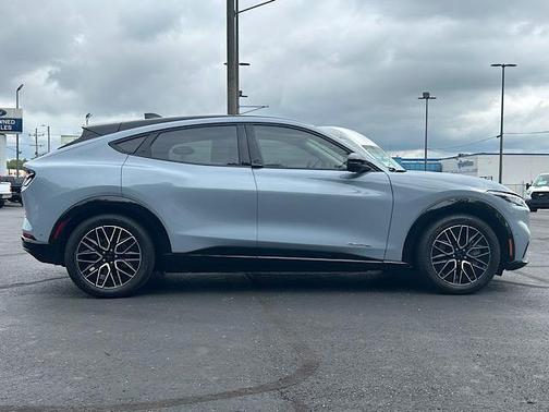 2024 Ford Mustang Mach-E Premium