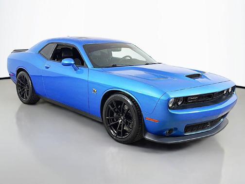 B5 Blue Pearlcoat 2023 Dodge Challenger R/T Scat Pack