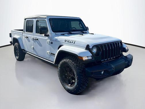 2021 Jeep Gladiator Sport