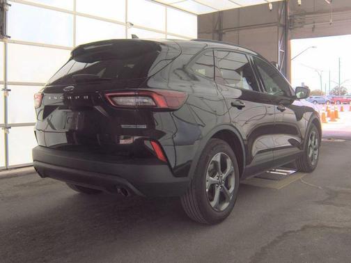 Black Metallic 2025 Ford Escape ST-Line