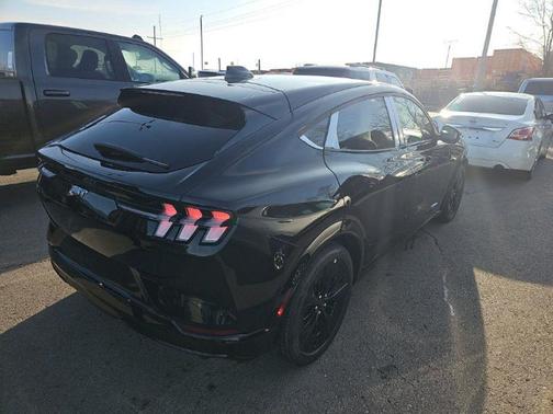 2025 Ford Mustang Mach-E GT
