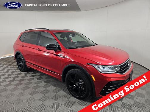 2024 Volkswagen Tiguan 2.0T SE R-Line Black