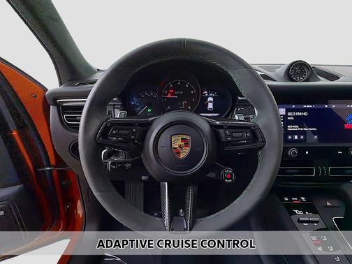 2024 Porsche Macan GTS