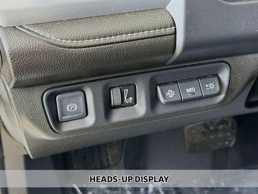 2022 GMC Acadia AWD SLT