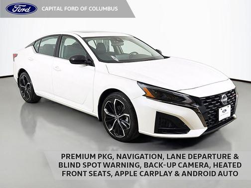 Pearl White Tricoat 2023 Nissan Altima SR Intelligent AWD