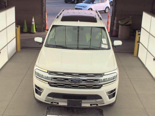 2022 Ford Expedition Max Platinum