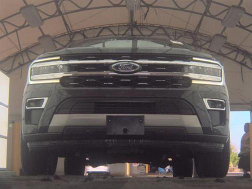Gray Metallic 2024 Ford Expedition Limited