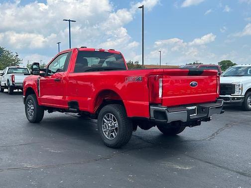 2025 Ford F-350 XLT