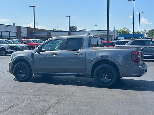 2025 Ford Maverick Lobo