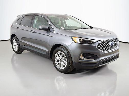 Carbonized Gray Metallic 2023 Ford Edge SEL