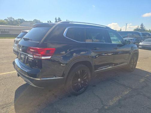 2019 Volkswagen Atlas 3.6L SEL Premium