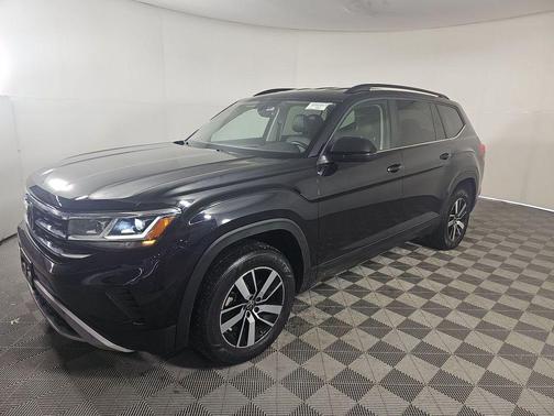 2023 Volkswagen Atlas 2.0T SE