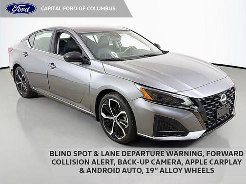 2023 Nissan Altima SR FWD