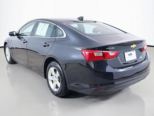 2022 Chevrolet Malibu 1LS