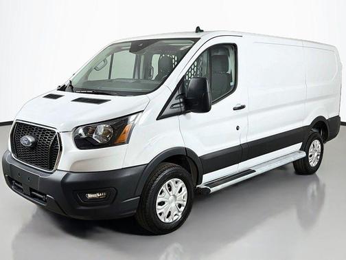 Oxford White 2025 Ford Transit-250 Base
